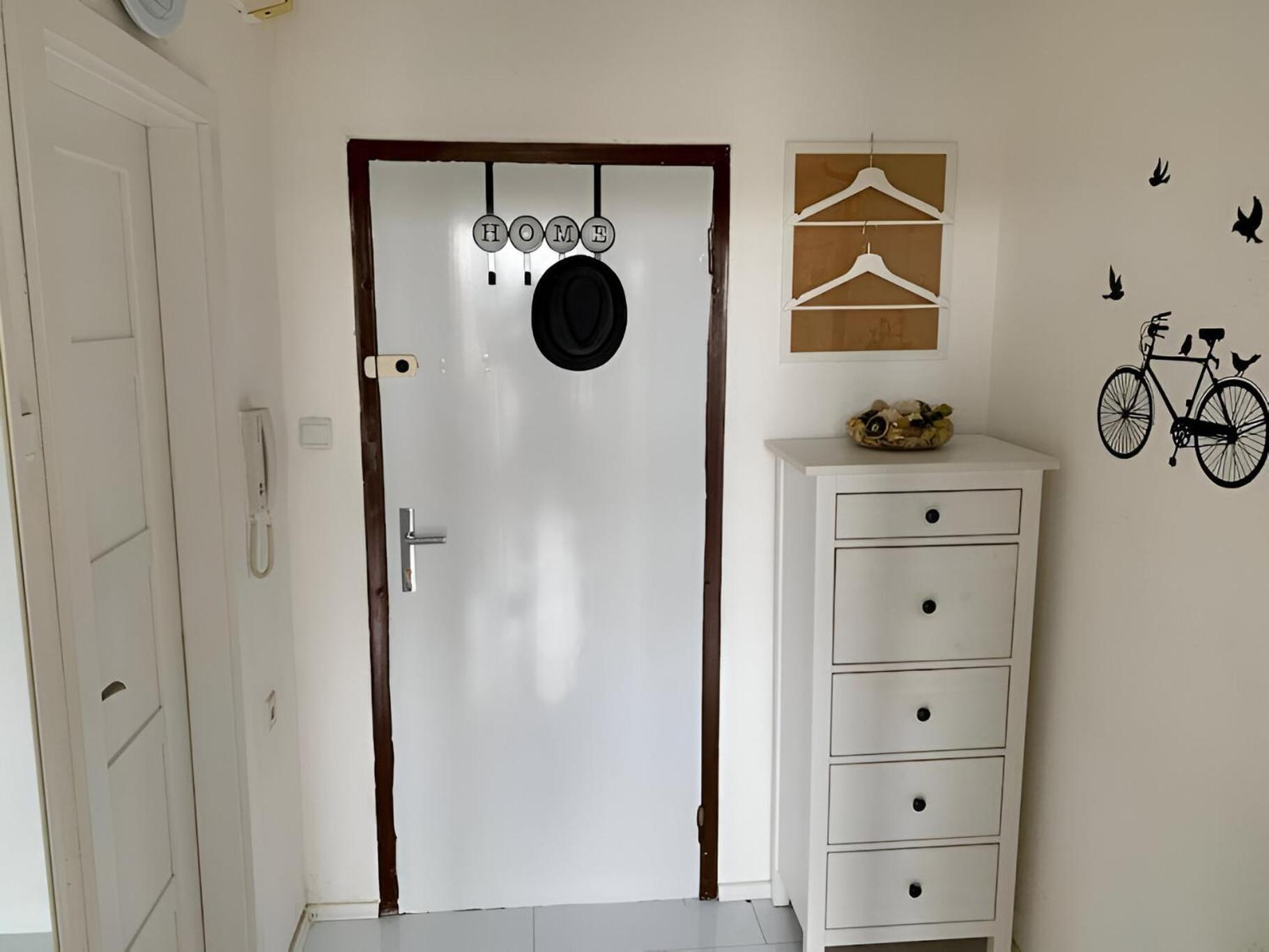 Park View City Center Location Apartment With Balcony Братислава Екстер'єр фото