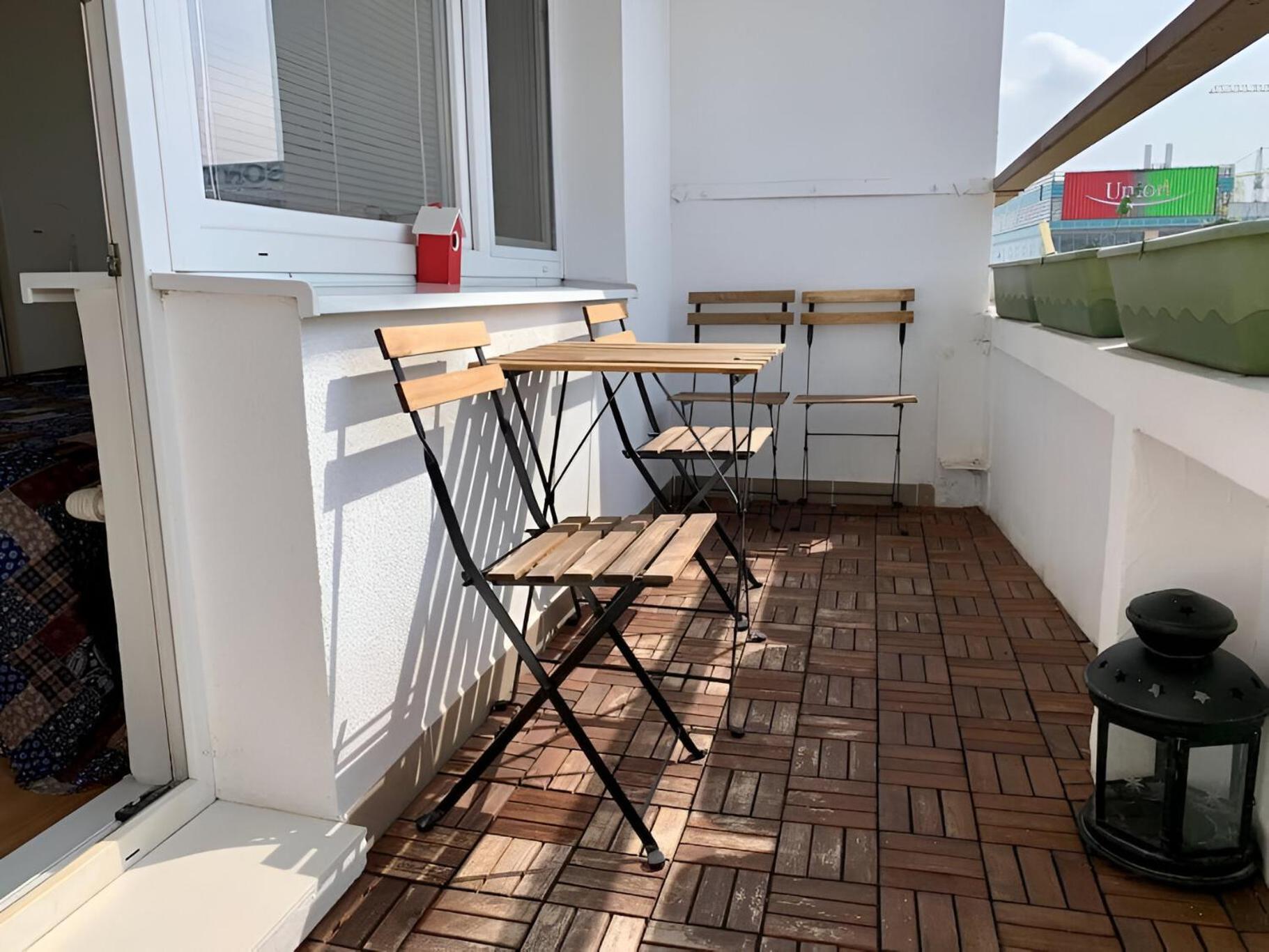 Park View City Center Location Apartment With Balcony Братислава Екстер'єр фото