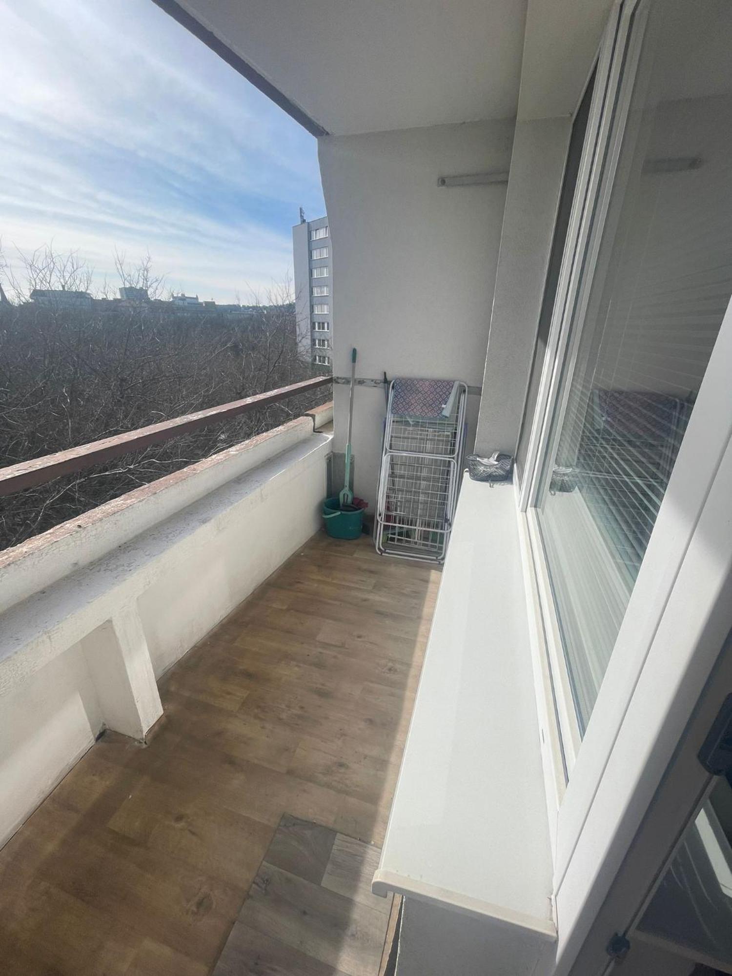 Park View City Center Location Apartment With Balcony Братислава Екстер'єр фото