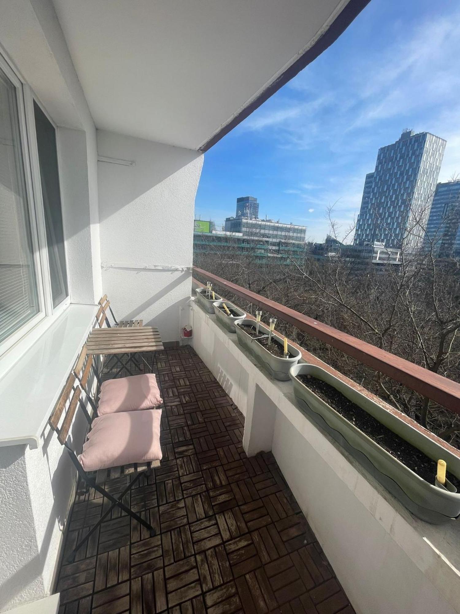 Park View City Center Location Apartment With Balcony Братислава Екстер'єр фото