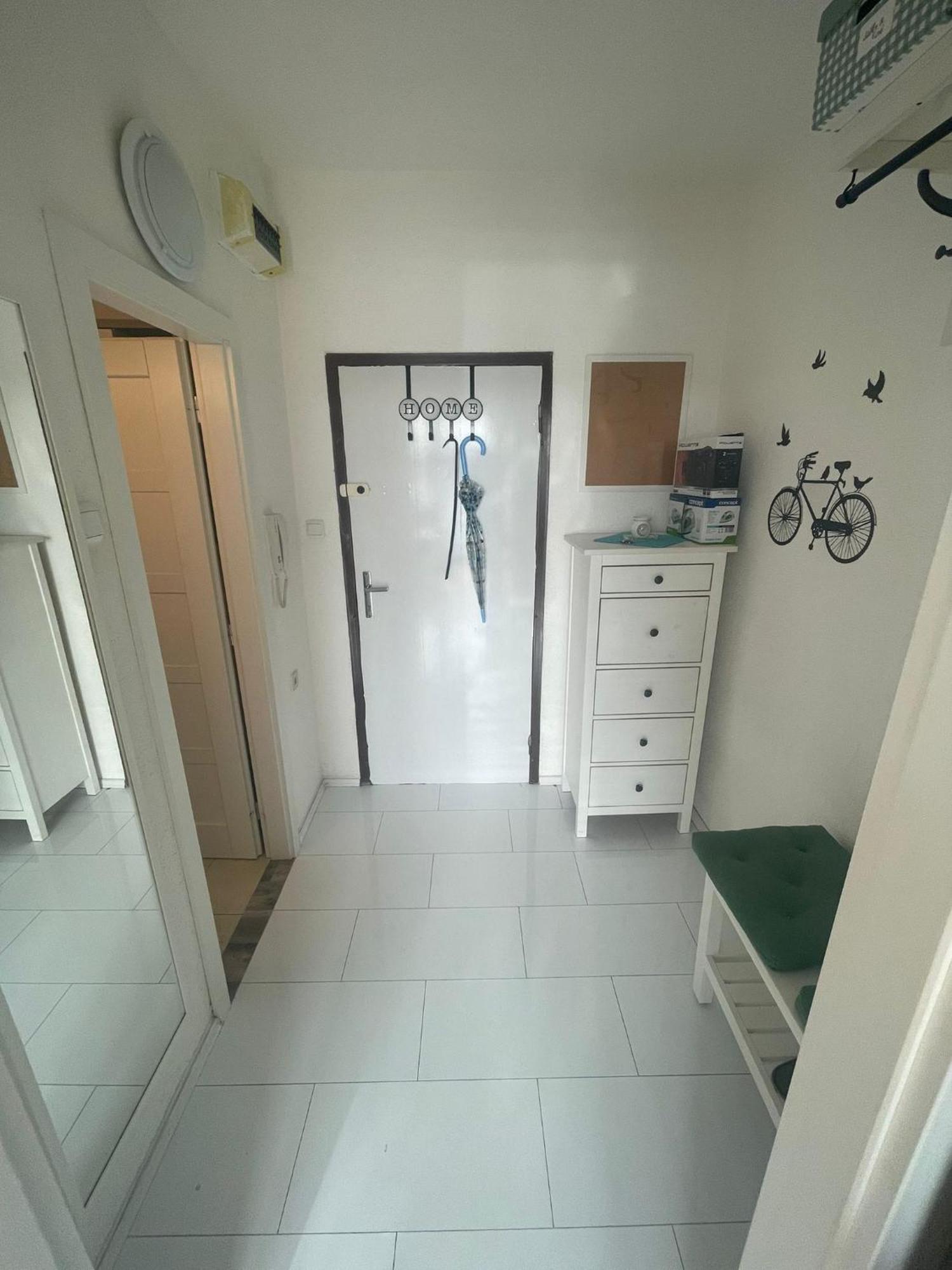 Park View City Center Location Apartment With Balcony Братислава Екстер'єр фото
