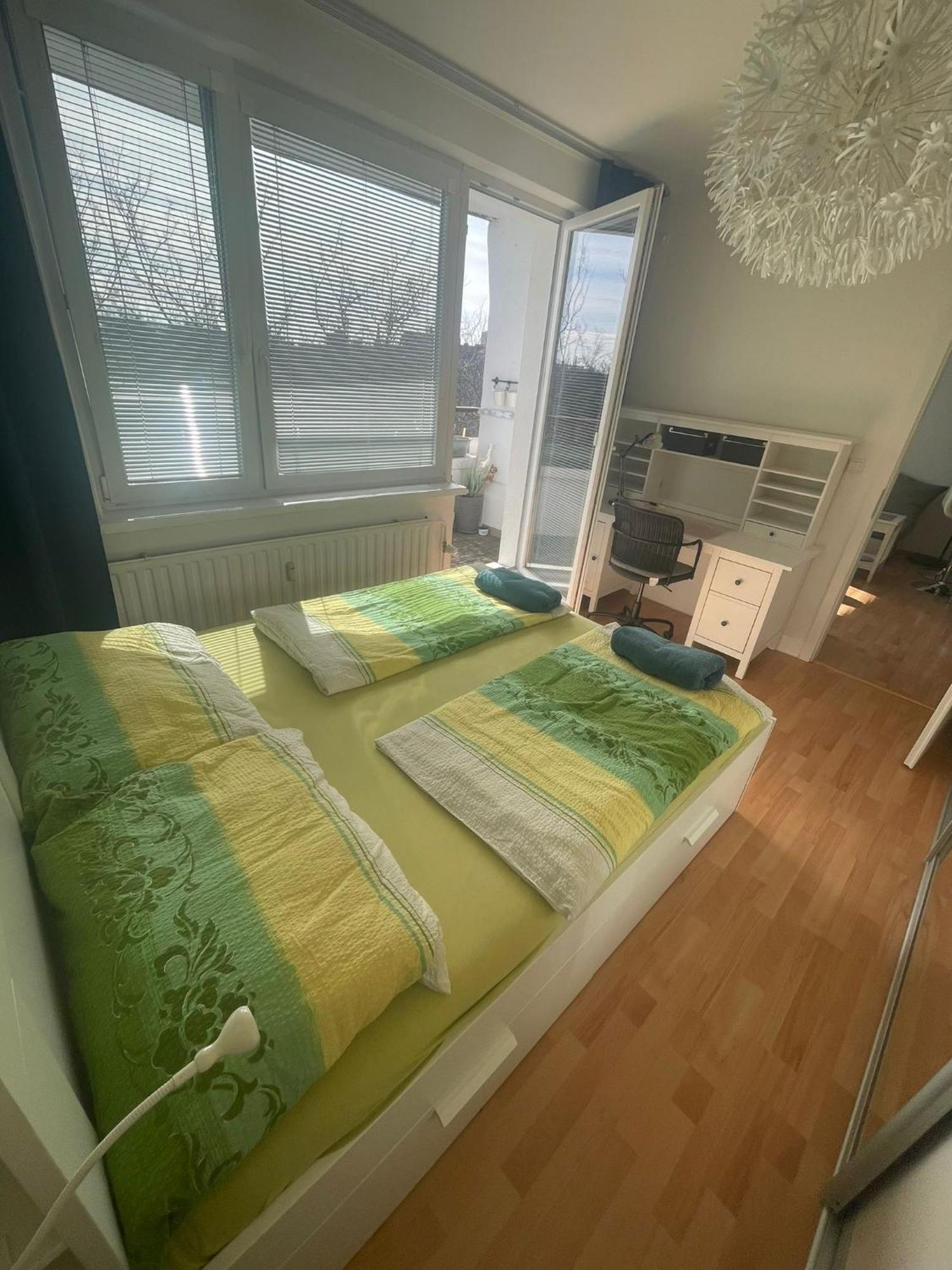 Park View City Center Location Apartment With Balcony Братислава Екстер'єр фото