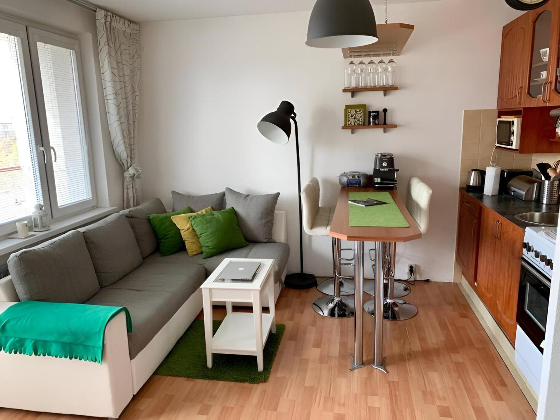 Park View City Center Location Apartment With Balcony Братислава Екстер'єр фото