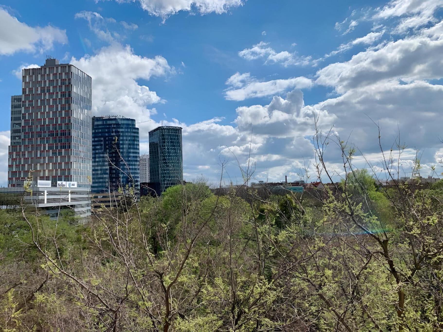 Park View City Center Location Apartment With Balcony Братислава Екстер'єр фото